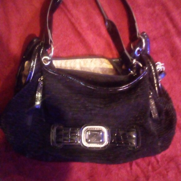Purses - Picture 4 of 8